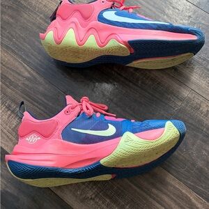 Nike Mens Giannis Inmortality 2 size 9